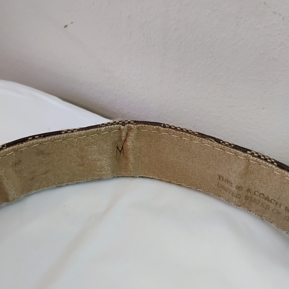 Coach Beige Signature Canvas Belt with Silver Buckle - Picture 5 of 5